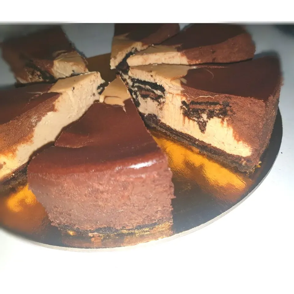 Chocolate with peanut Cheesecake|SozaRoseさん