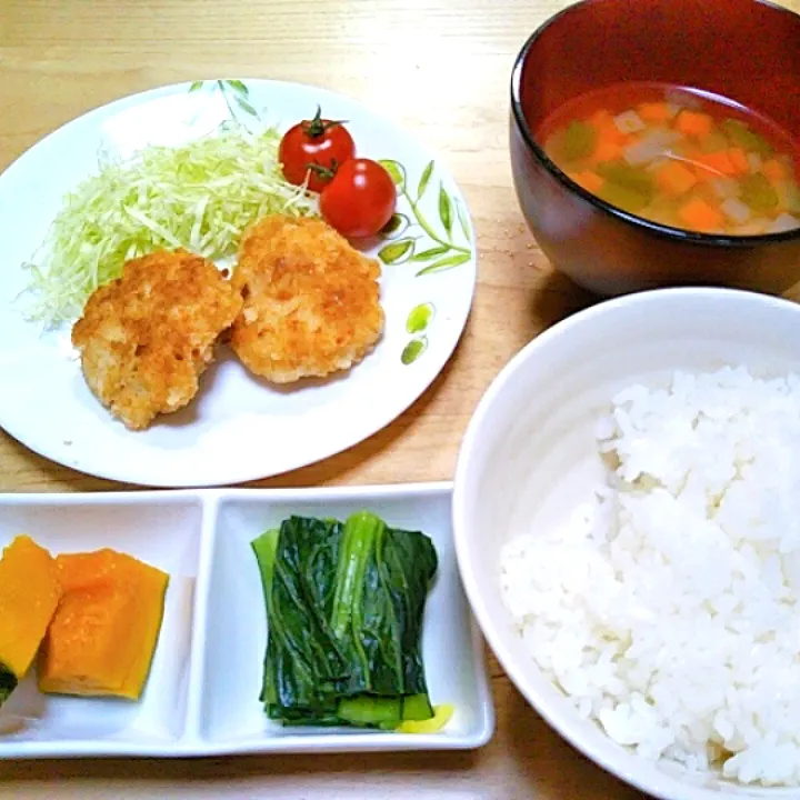 Snapdishの料理写真:夕飯：チキンカツ|ももさん