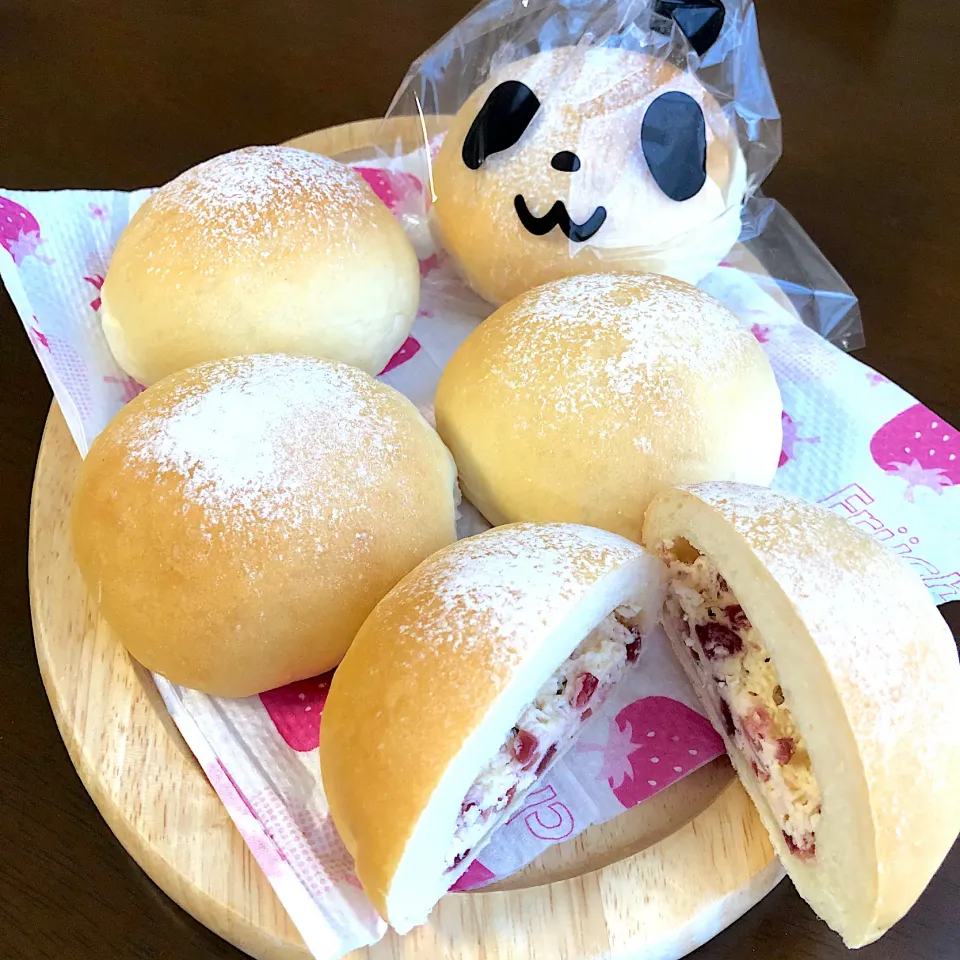 クランベリー クリームチーズパン|すと☺︎*☻さん