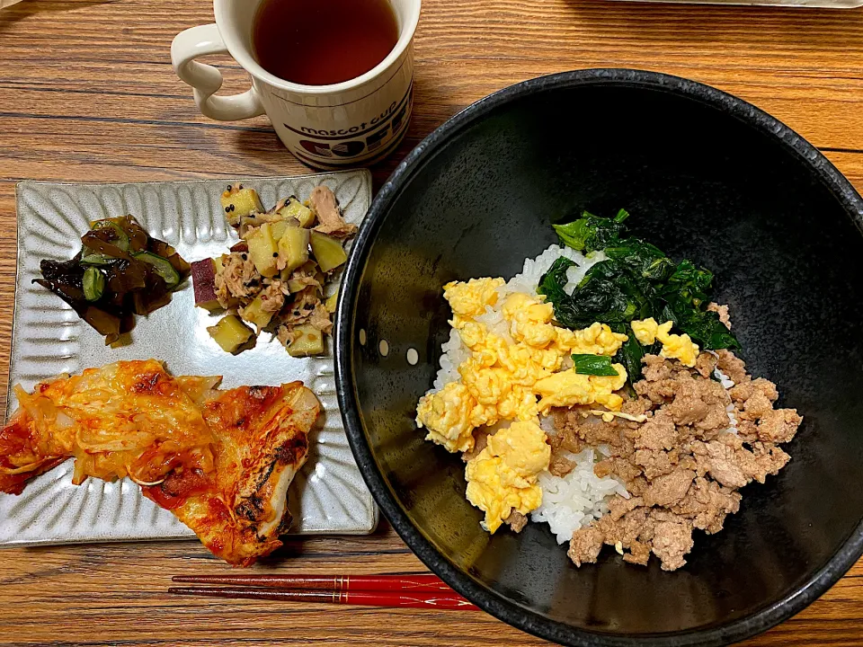 三色そぼろ丼|tomn720さん