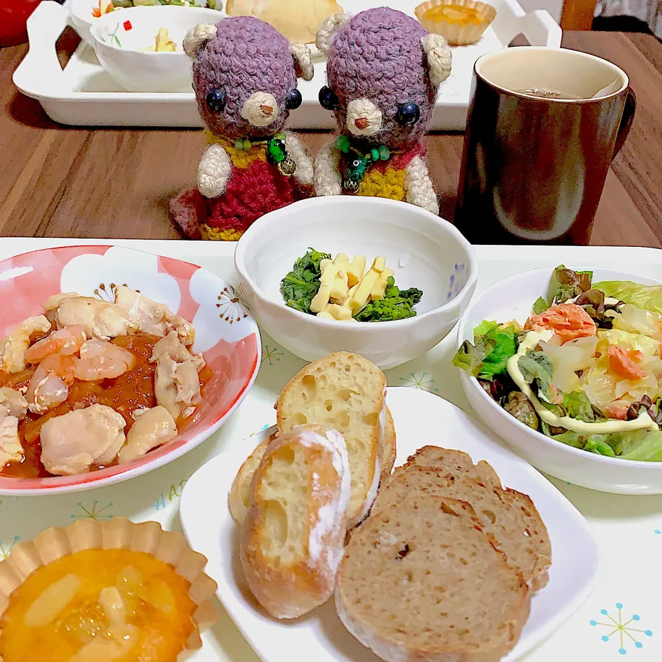 Snapdishの料理写真:鶏胸肉が柔らか美味い(*´꒳`*)朝ごぱん。|chagashiさん