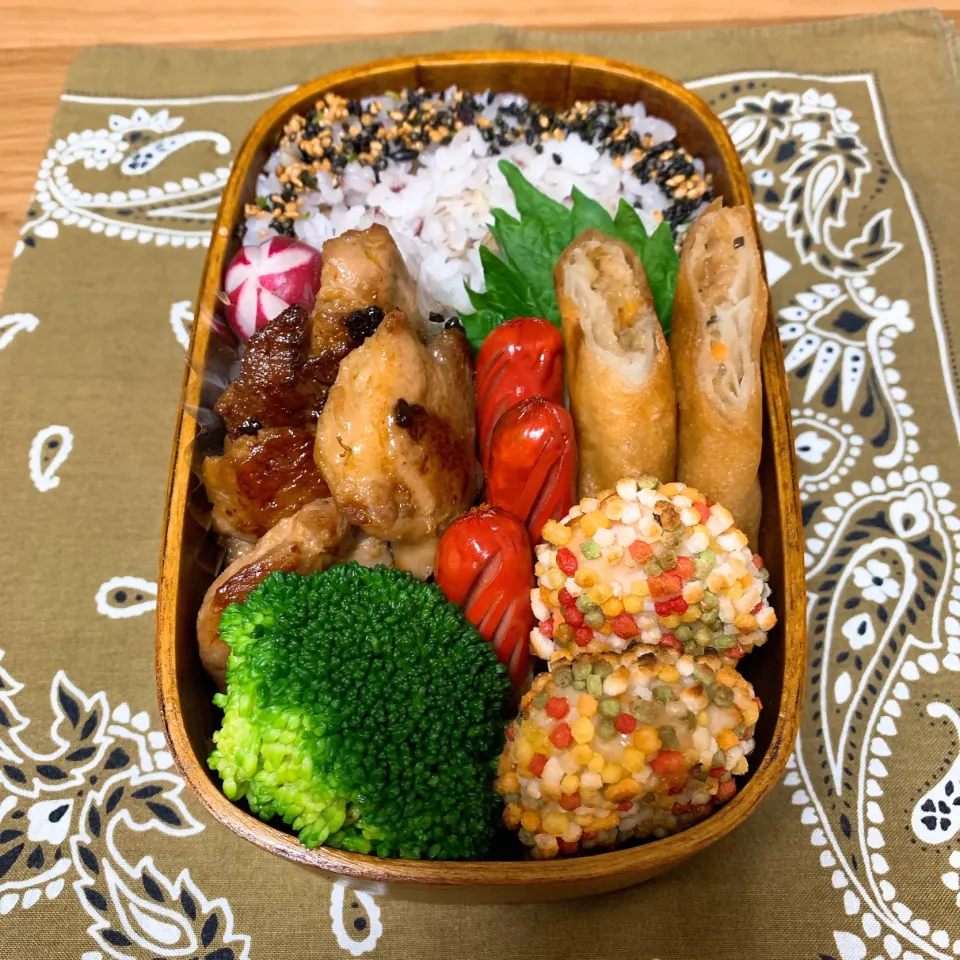 Snapdishの料理写真:旦那のお弁当2 照り焼きチキン弁当にしました^ ^|ヤマネコさん