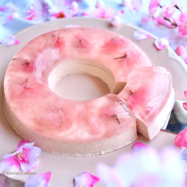 桜スイーツがほころび始めました 食卓で桜祭り開催です Snapdish スナップディッシュ