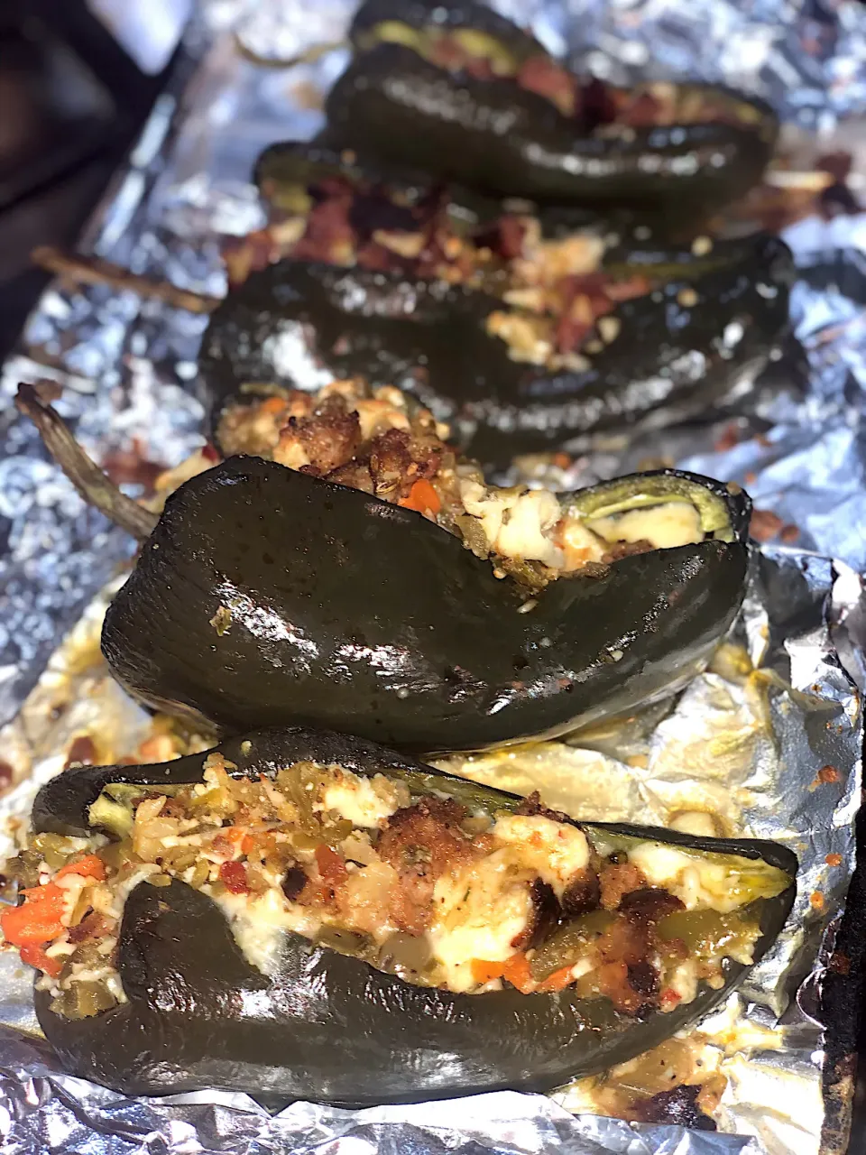 Spicy Italian sausage & three cheese stuffed Poblano Peppers|Tawanjaさん