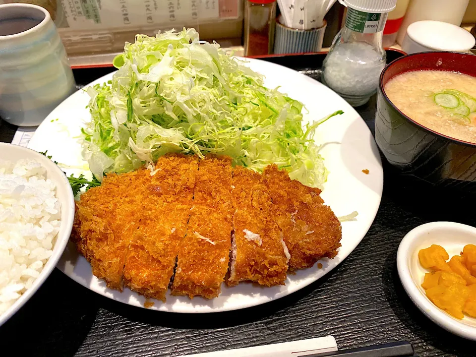 上ロースかつ膳|流線形さん