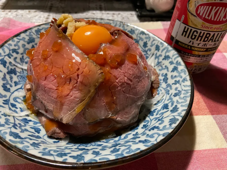 ローストビーフ丼|ハルのただ飯さん