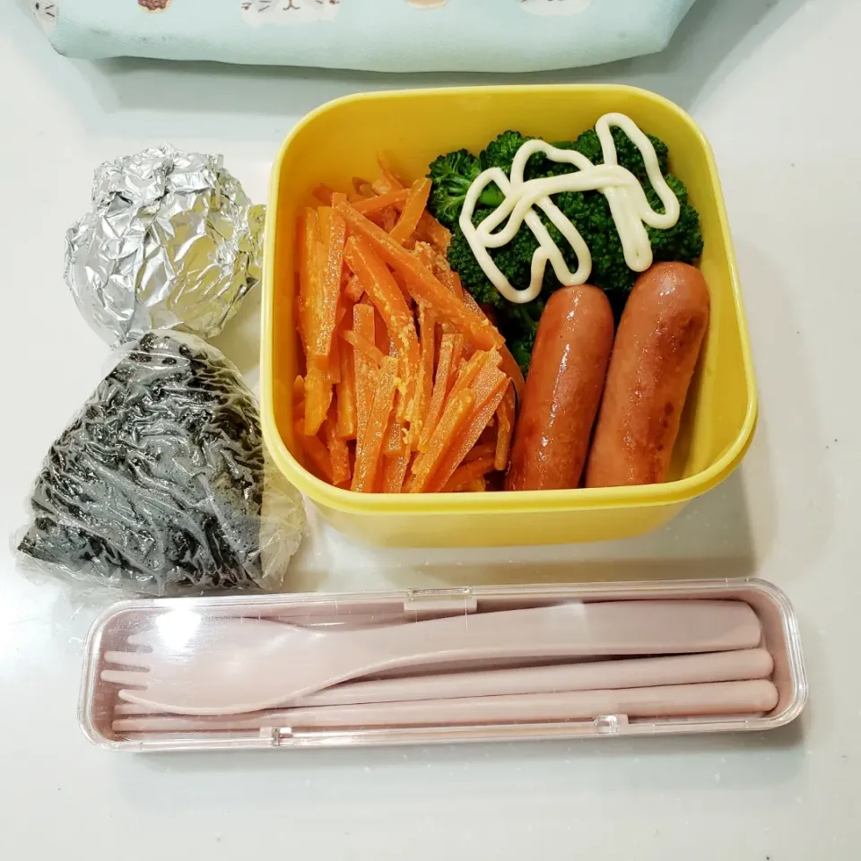 今日のお弁当🍱今日もヘルシーににんじんしりしり🥕|kayoko.wさん