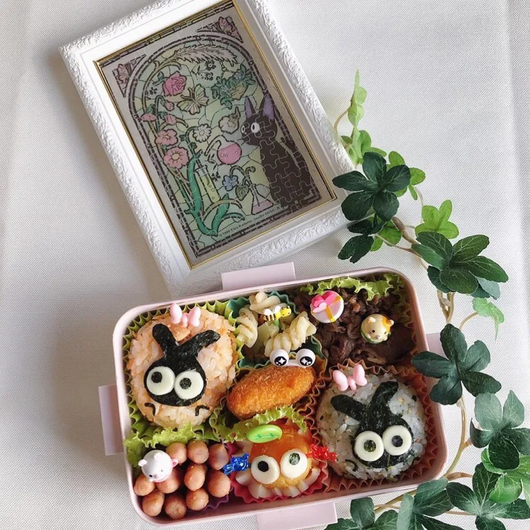 3/11❤︎娘の自宅お弁当❤︎🐰🌿🐰🌿🐰
暖かい一日になりそうですね🌸|Makinsさん