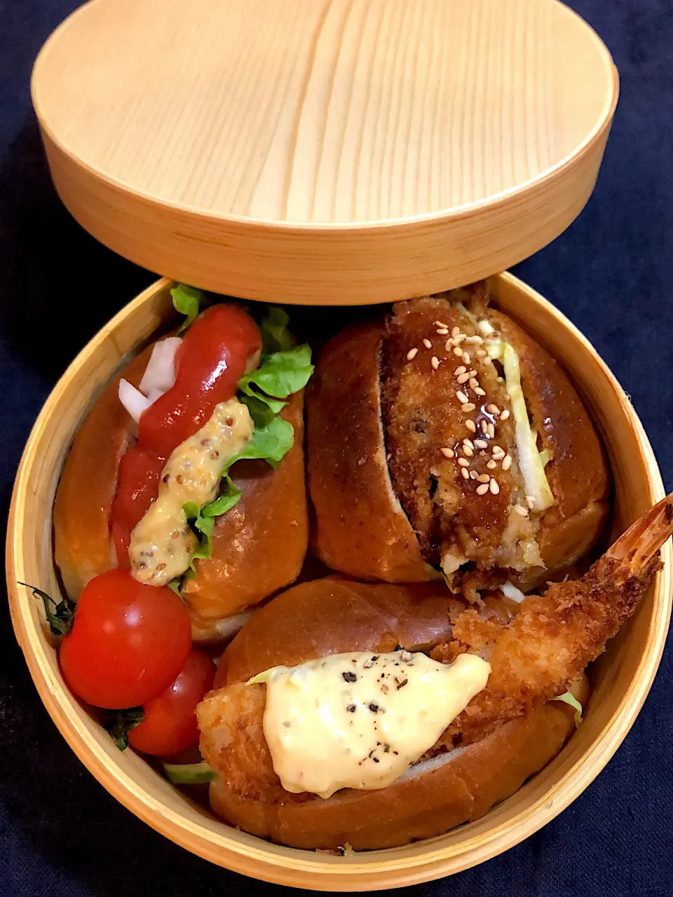 パン弁当🥐|はなえ飯さん