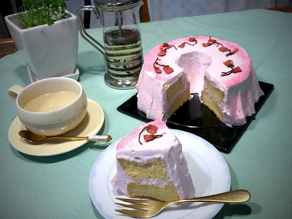 桜のケーキ|えむにこさん