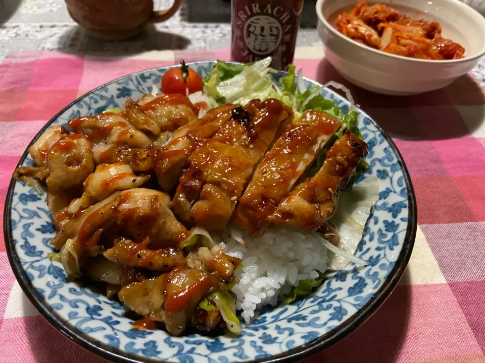 Snapdishの料理写真:新焼き鳥丼|ハルのただ飯さん