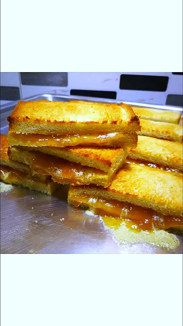 Roti bakar|azirasamsuddin771008055774さん