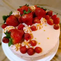 Pink Velvet Cake with vanilla custard and peach curd filling and vanilla buttercream frosting.|crystal reddenさん