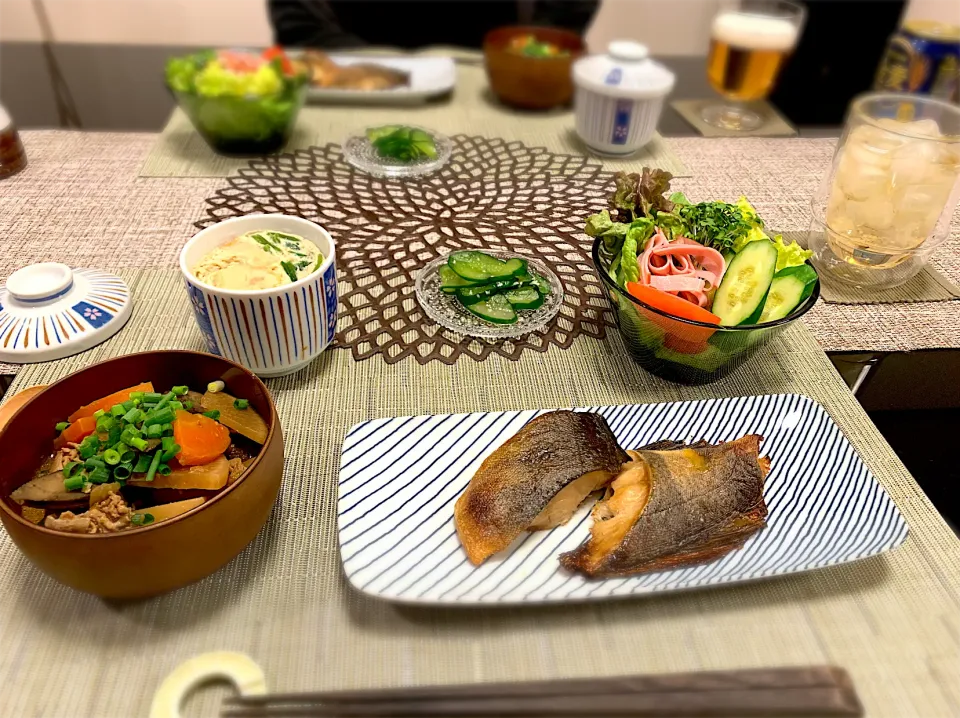 さわらみりん干し、豚汁、茶碗蒸しで夕飯😊|ゆかさん