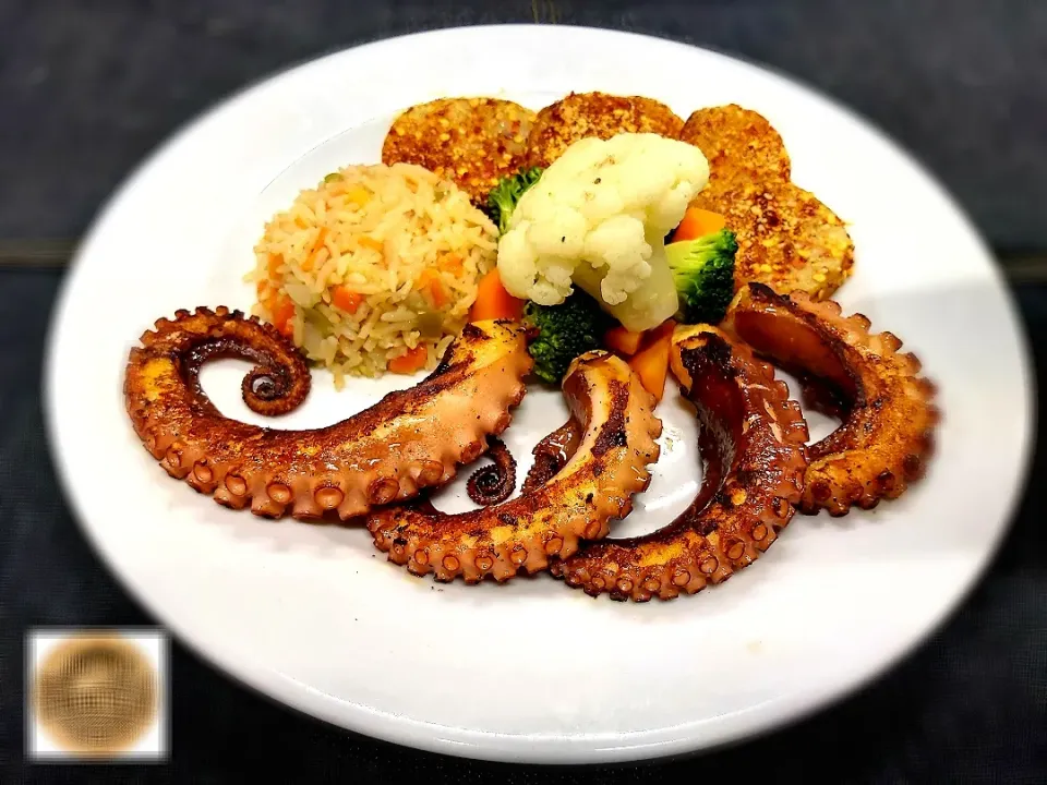 Pulpo a las brasas|rancho viejoさん