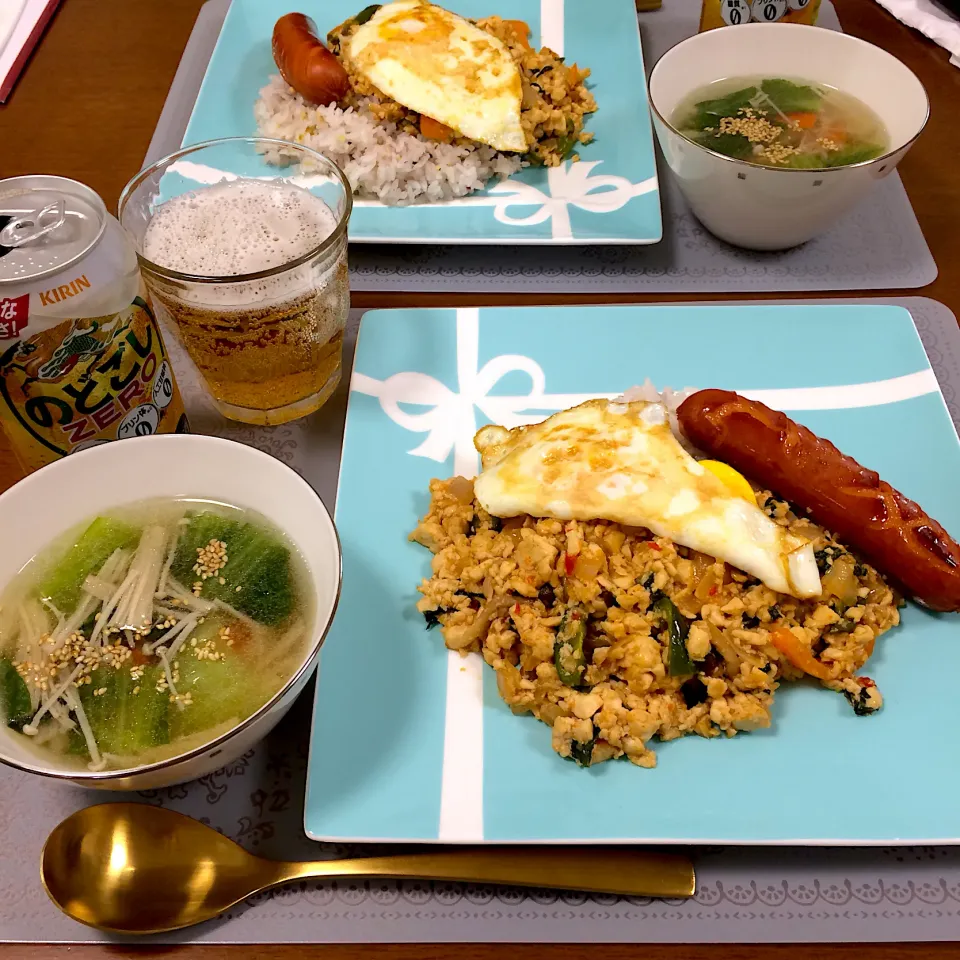 Snapdishの料理写真:豆腐でガパオ|waiwaiさん