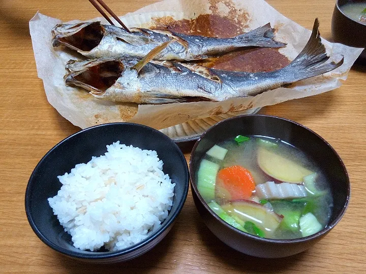 Snapdishの料理写真:✽焼き魚夕飯✽|＊抹茶＊さん