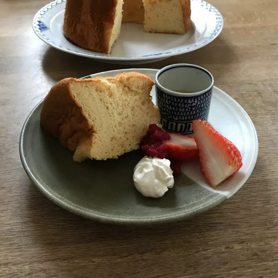 Snapdishの料理写真:甘酒シフォンケーキ|ボンジュール！さん