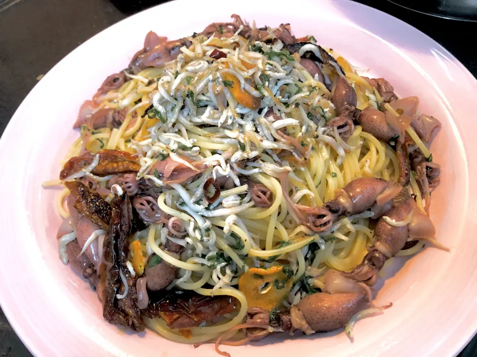 しらすとホタルイカのパスタ🍝|buhizouさん