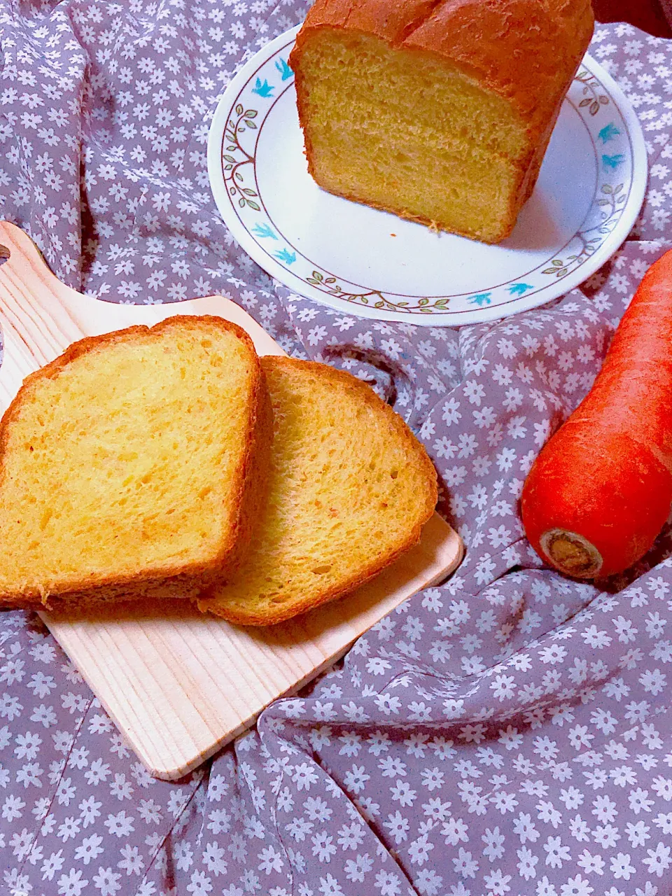 人参たっぷりの食パン🍞🥕✨🥕✨|めぐぐさん