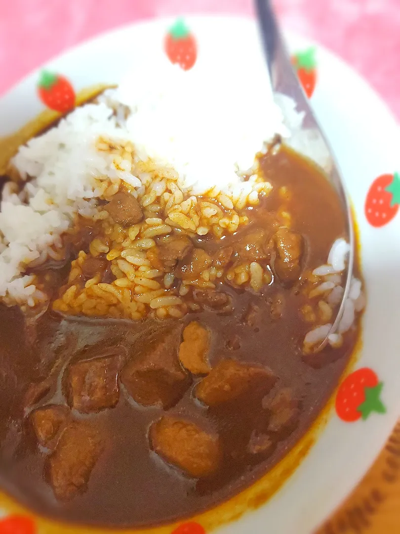 いただきもの！モニターのカシミールカレー！！！
かっらい！！さむいときにはぽっかぽか！！！|すいさんさん