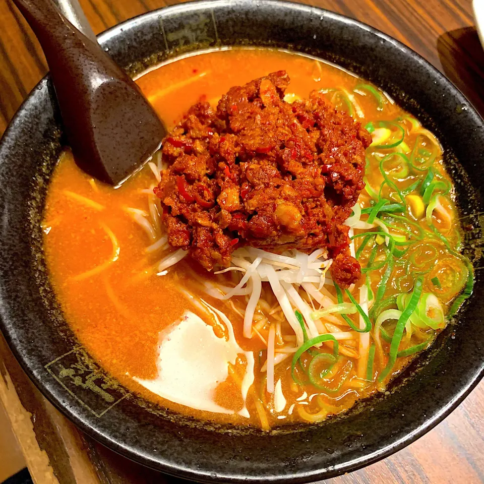 鬼辛四川味噌ラーメン(◍•ڡ•◍)❤|いつみさん