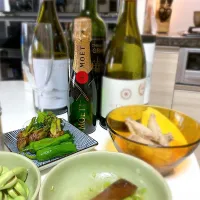 Snapdishの料理写真:空豆とタラの芽|gaucoさん