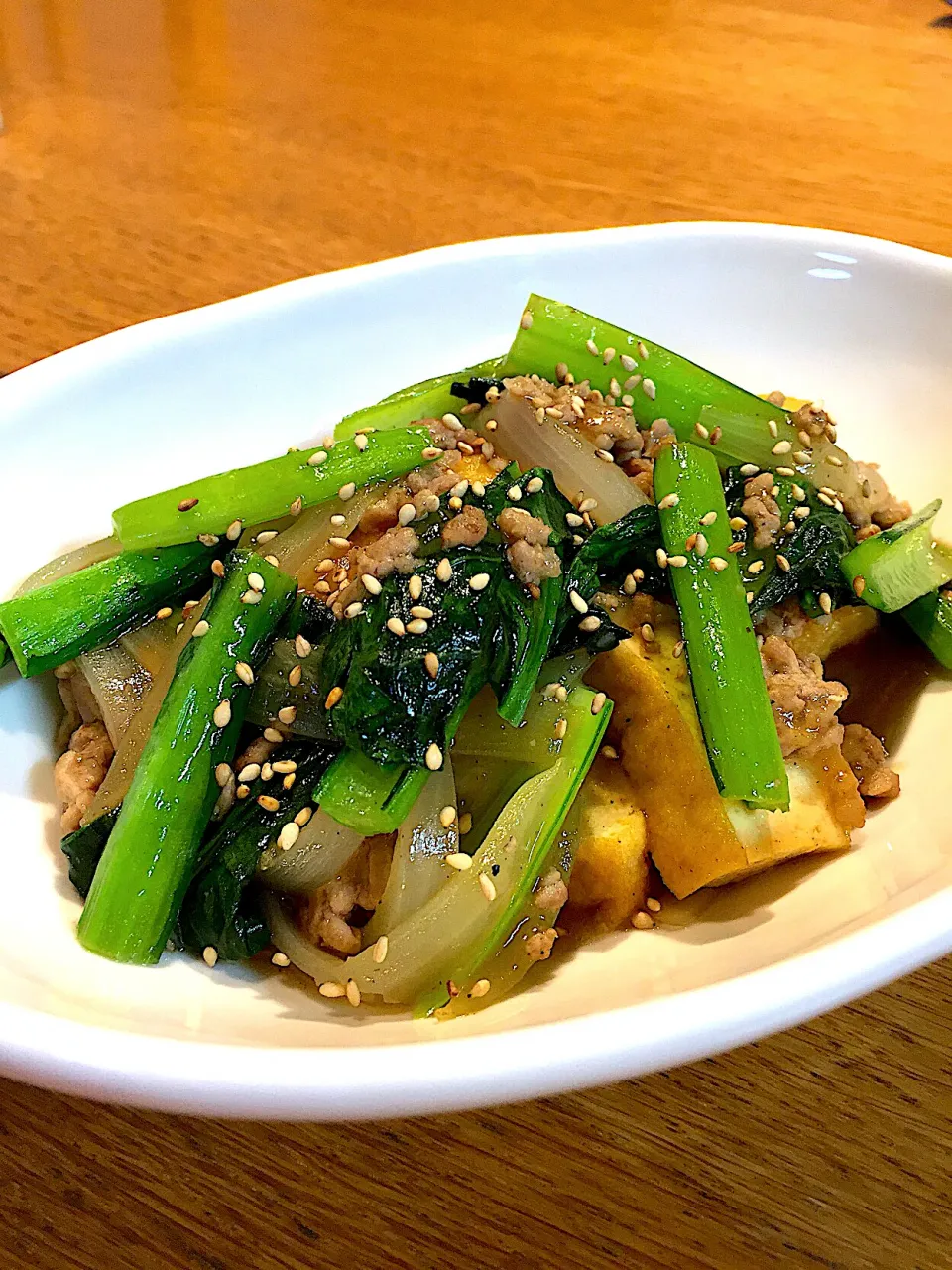 厚揚げと小松菜のそぼろ炒め煮|まつださんさん