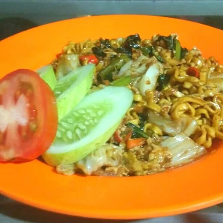 mie goreng mercon "Pandawa 5"|Rianさん