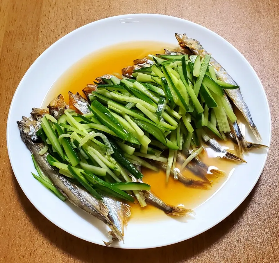 焼きししゃものきゅうり酢ひたし|ナナさん