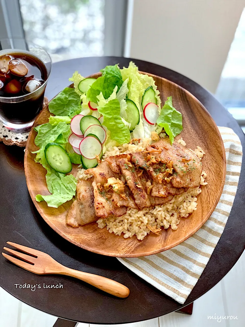 今日のランチ🍴ガッツリお肉いただきました😋|由美さん