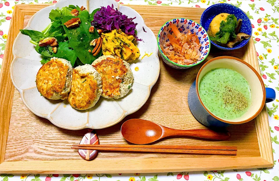 夕ごはん😋サバ缶豆腐ハンバーグ🐟|🤤nana🥢さん