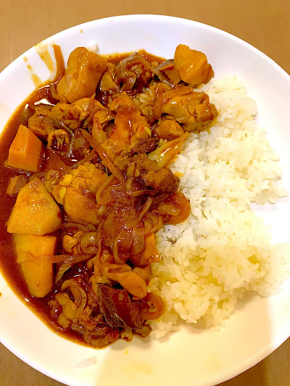 具をたっぷり加えてビーフ&チキンカレーになりました🤣|mayuさん