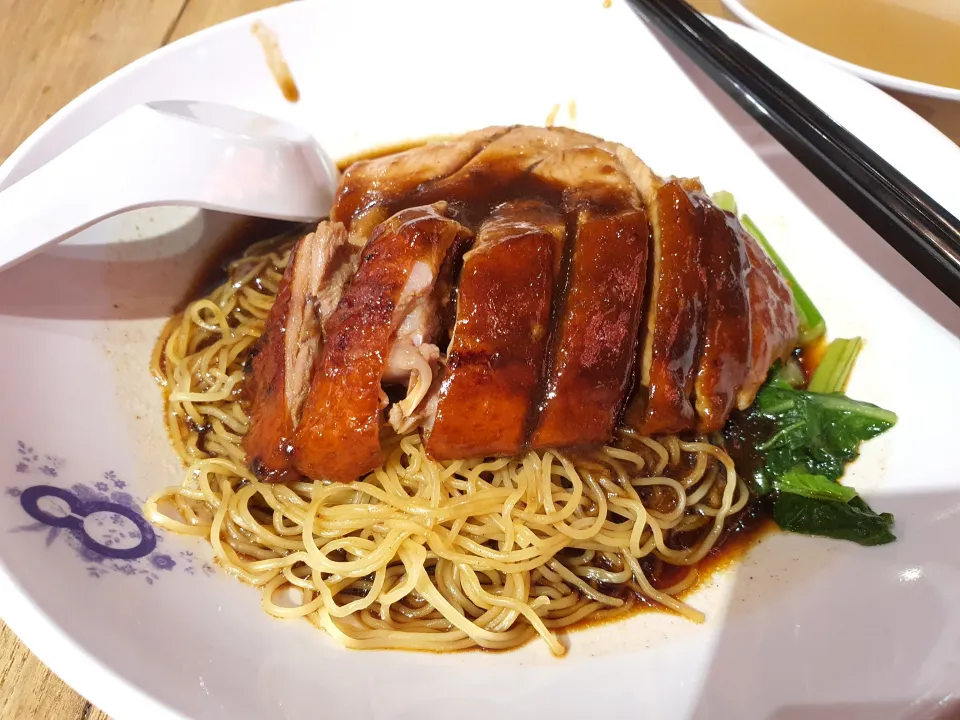 Roasted duck noodles|🌷lynnlicious🌷さん