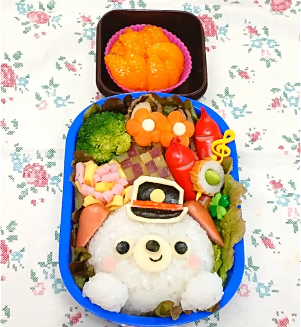 犬のお巡りさん弁当❤️|みちゅあしさん