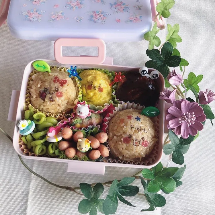 3/18❤︎娘の自宅お弁当❤︎かしわめしごはん
🌼🌿🌼🌿|Makinsさん