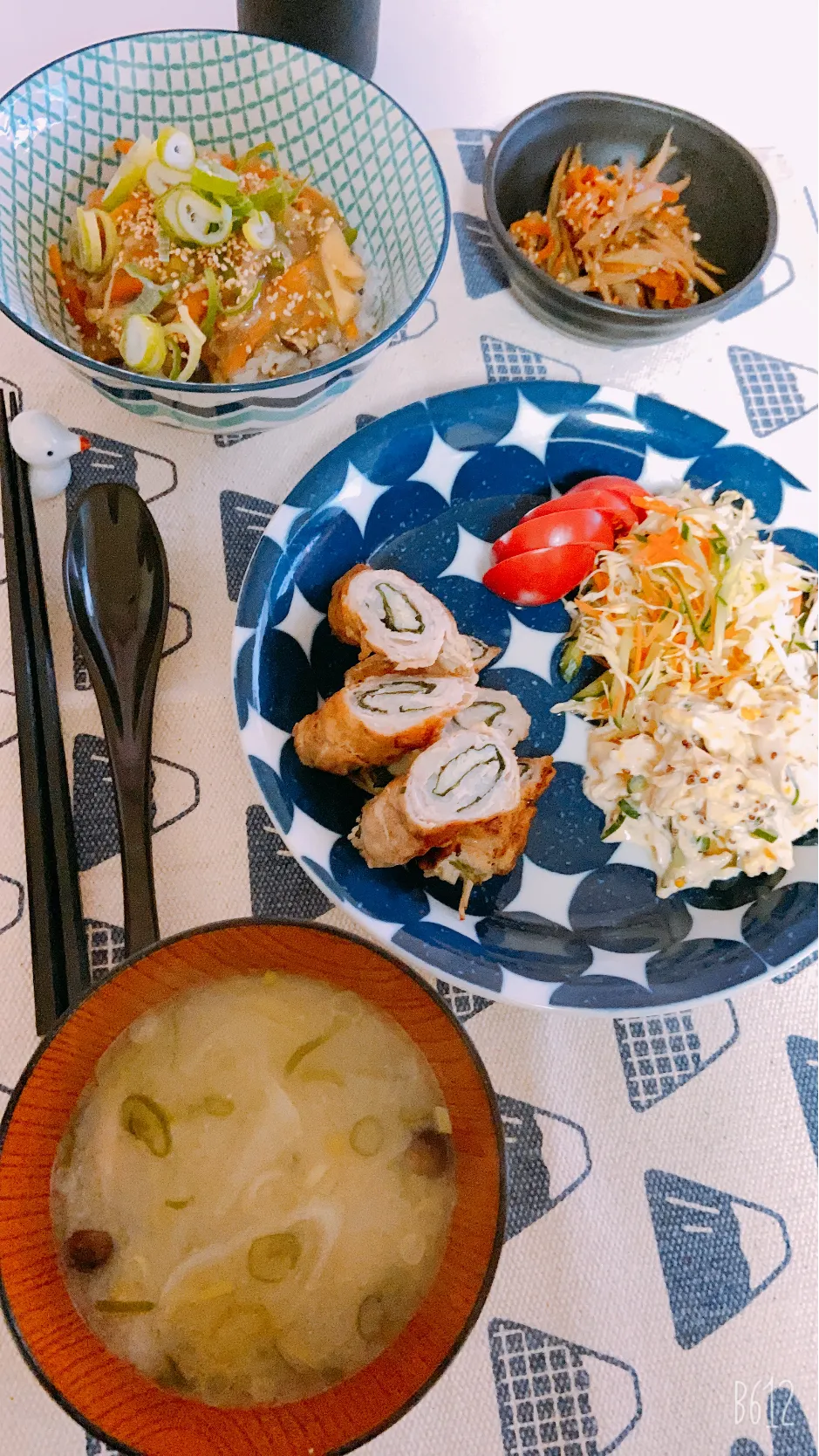 昨日の晩御飯😁えのきと大葉の肉巻き🥓|ゆきさん