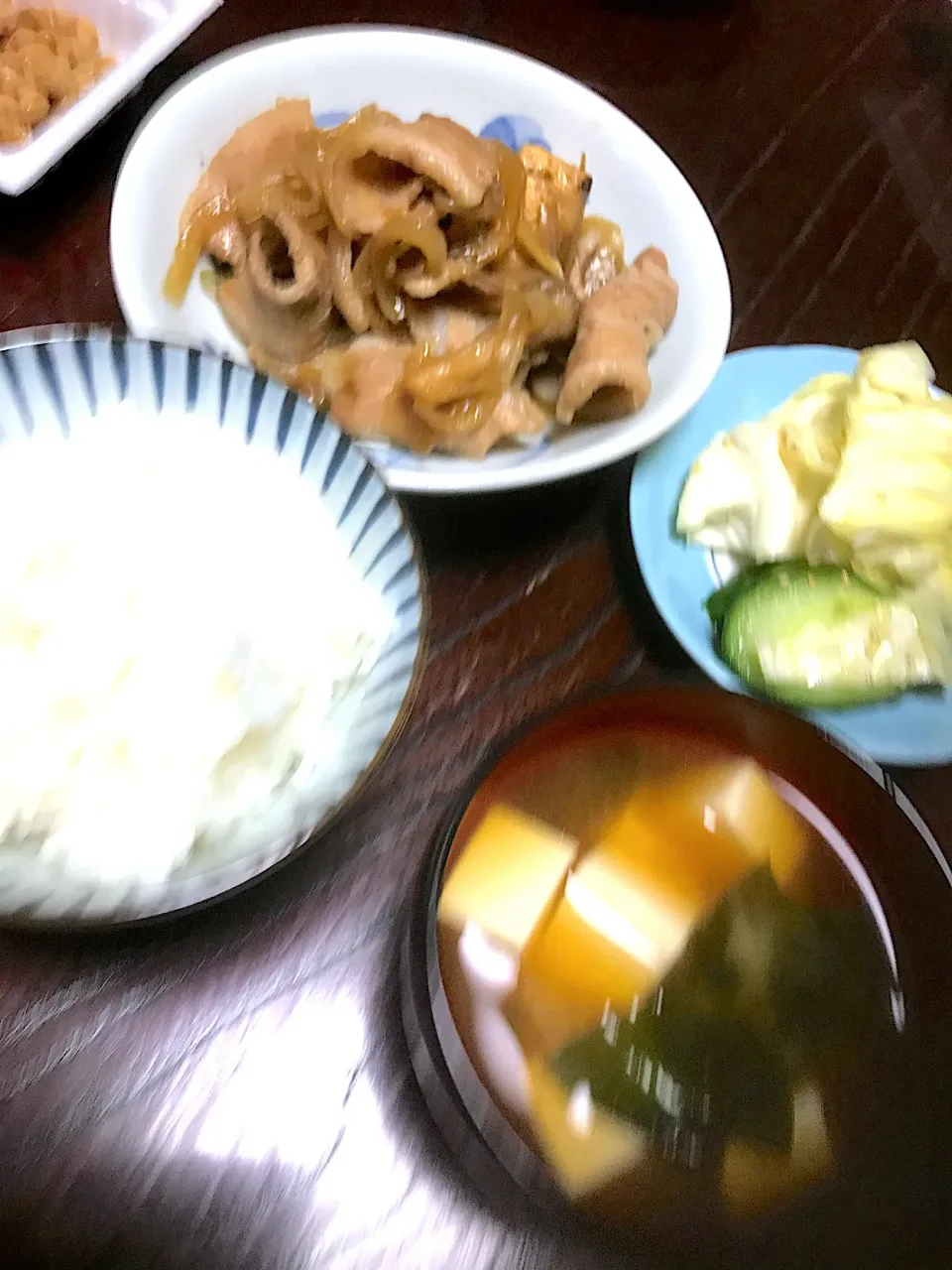 昨日のすき焼きの残りで、豚皿定食な晩御飯|ちーさん