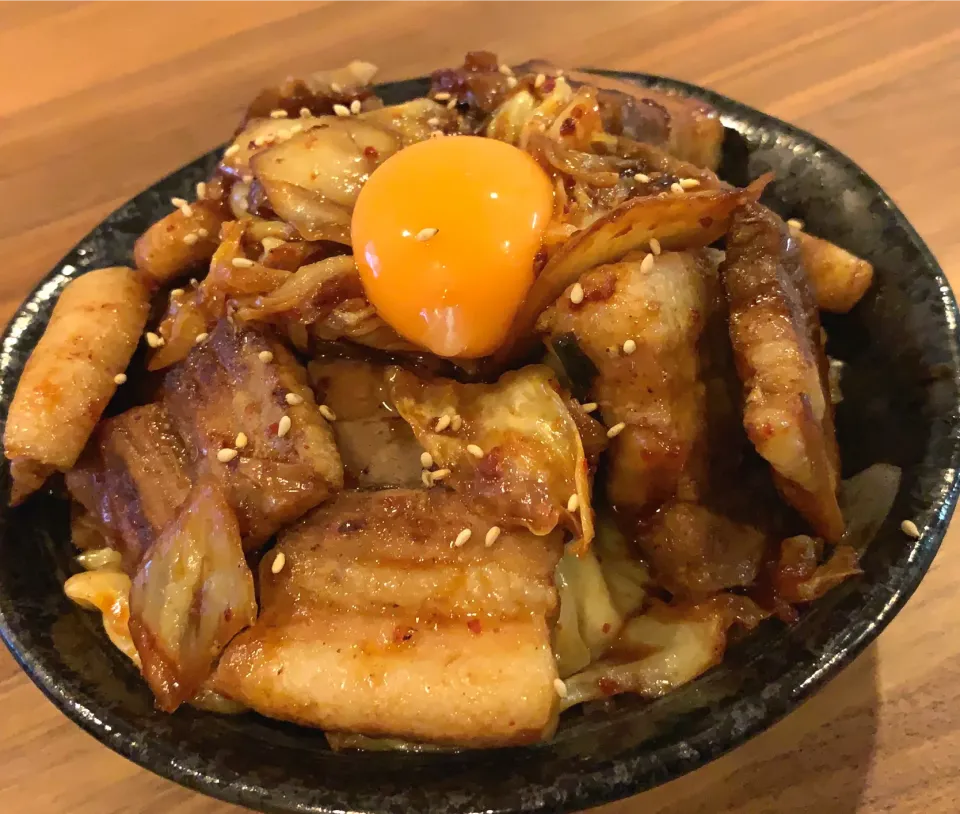 豚キムチ丼|ふくすけ食堂さん