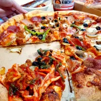 Mr.&Mrs.Kimchi with Dominos Pizza|Monaliza Cervantes Tarogさん