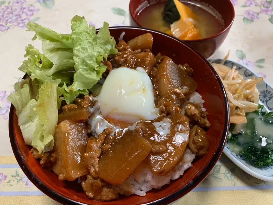 朝ごはん、肉みそ大根丼|Isimura Hidekiさん