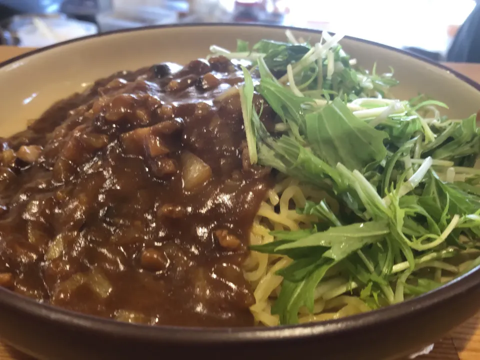 今日の賄いはカレージャージャー麺|bontaさん