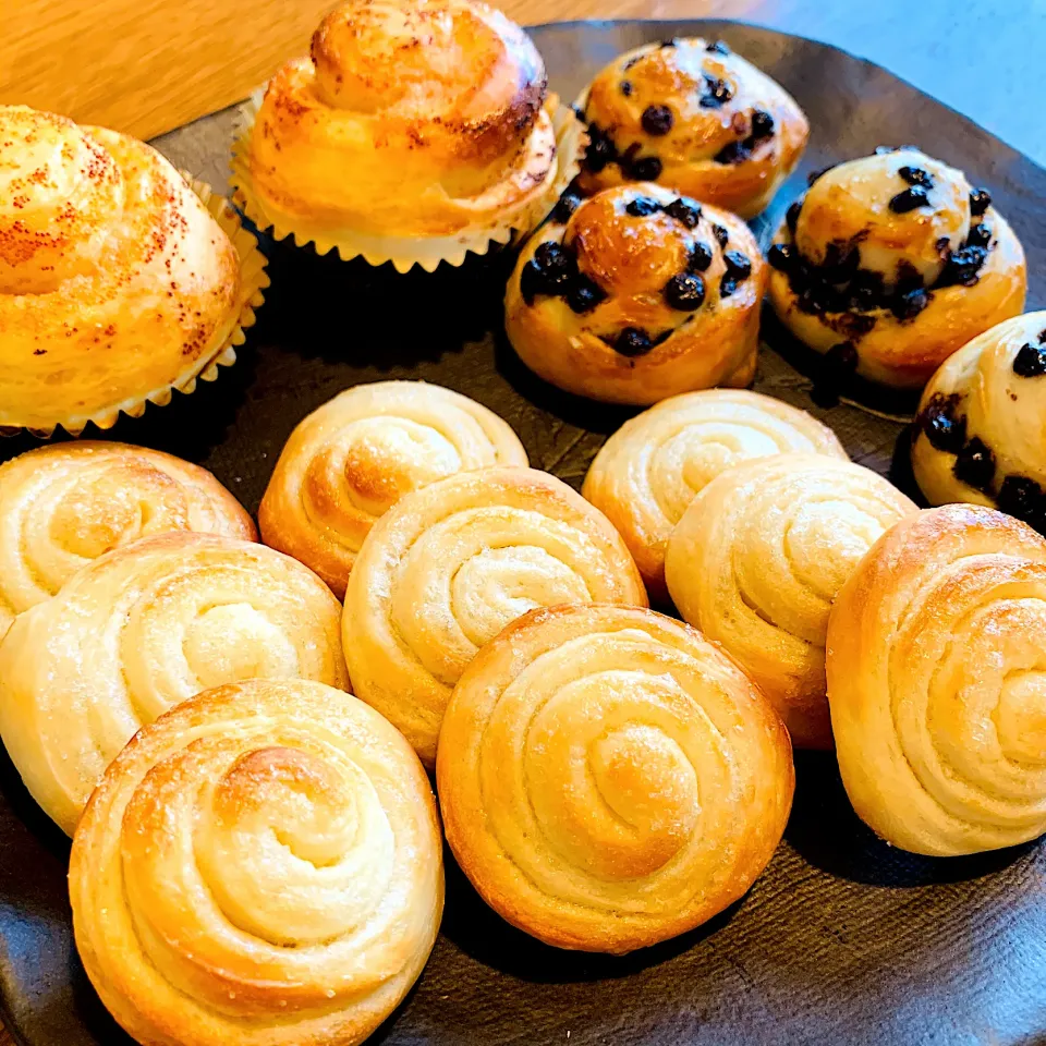 🌀くるくる🌀うずまきパン焼き上がり〜明太マヨ、チョコチップ、シュガーバターの3種類de朝ゴパン|いちごさん