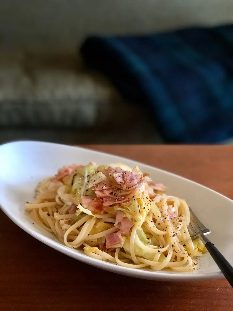 Snapdishの料理写真:春キャベツとベーコンのパスタ　　　　　　　Cabbage and bacon pasta|マユマユさん