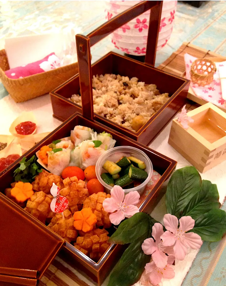 お花見bento in 🇫🇷|Dans La Cuisine ⭐︎ Mayumiさん