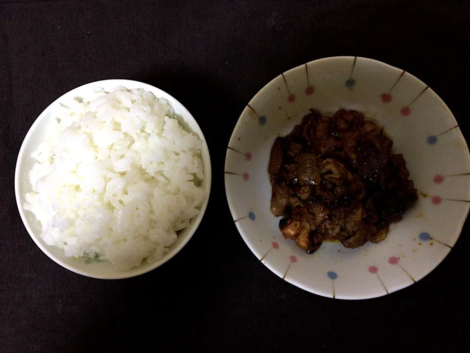 牛肉カルビ焼肉(ハーフ)ご飯|ばーさんさん