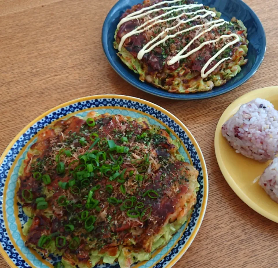 家ランチ☀️🍴お好み焼き😊|しほさん