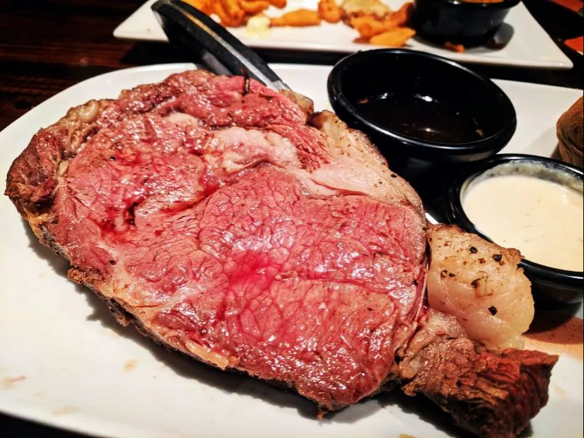 heavenly, bloody prime rib|steven z.y.さん