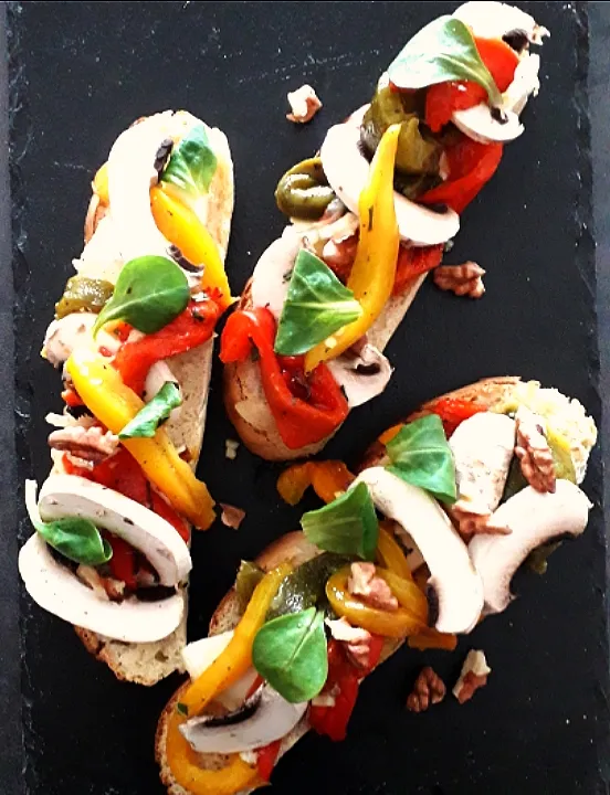 bruschetta st marcellin légumes de saison 🌶🍄|latifaさん