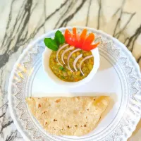 matar (white peas) with roti|ShubbiBhramarさん